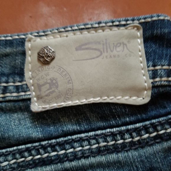 Silver Jean's Aiko Bootcut - Picture 3 of 10